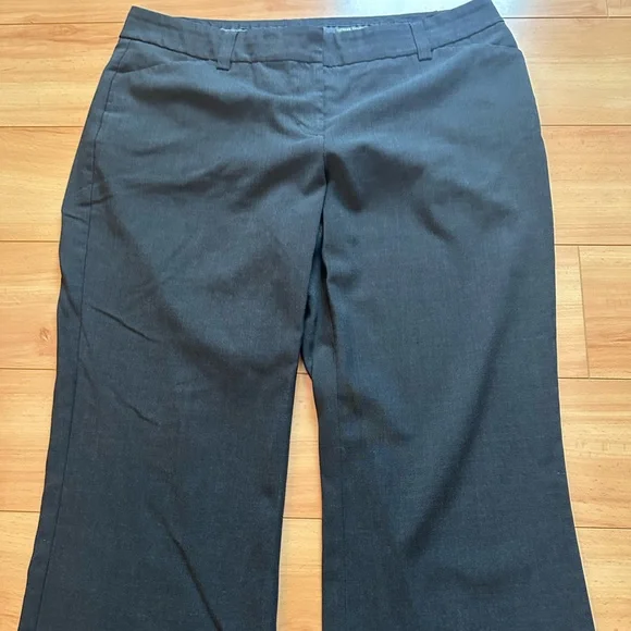 Express Dark Charcoal Gray Flare Cuffed Dress Pants bootcut trousers editor 12 - Picture 3 of 9